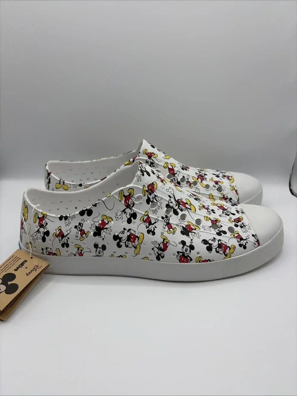 Native Shoes x Disney Mickey Mouse Jefferson White Slip On Sandal Mens 12 NWT